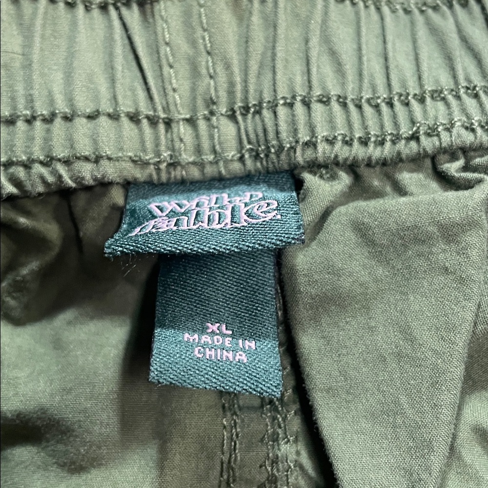 Wild Fable Mid Rise Baggy Cargo Utility Pants Green Size Small & XL Avail | NWT - Picture 10 of 10